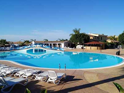 Mareluna village villa con servizi