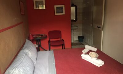 Stanza con bagno privato riservata e confortevole