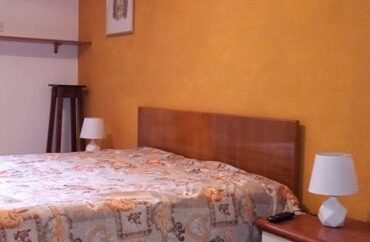 Bilocale 100 metri dal mare zona residenziale