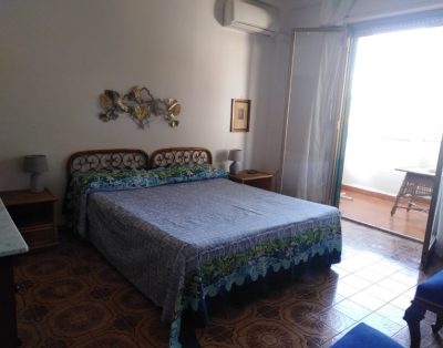 Comodo ed elegante appartamento in villa a Mondello