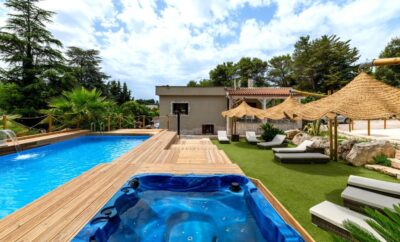 VILLA PIETRANUDA POOL WITH SPA